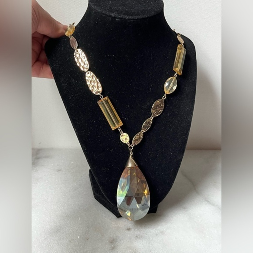 Elegant Gold and Crystal Necklace Natasha Crystal Masterpiece Statement Necklace